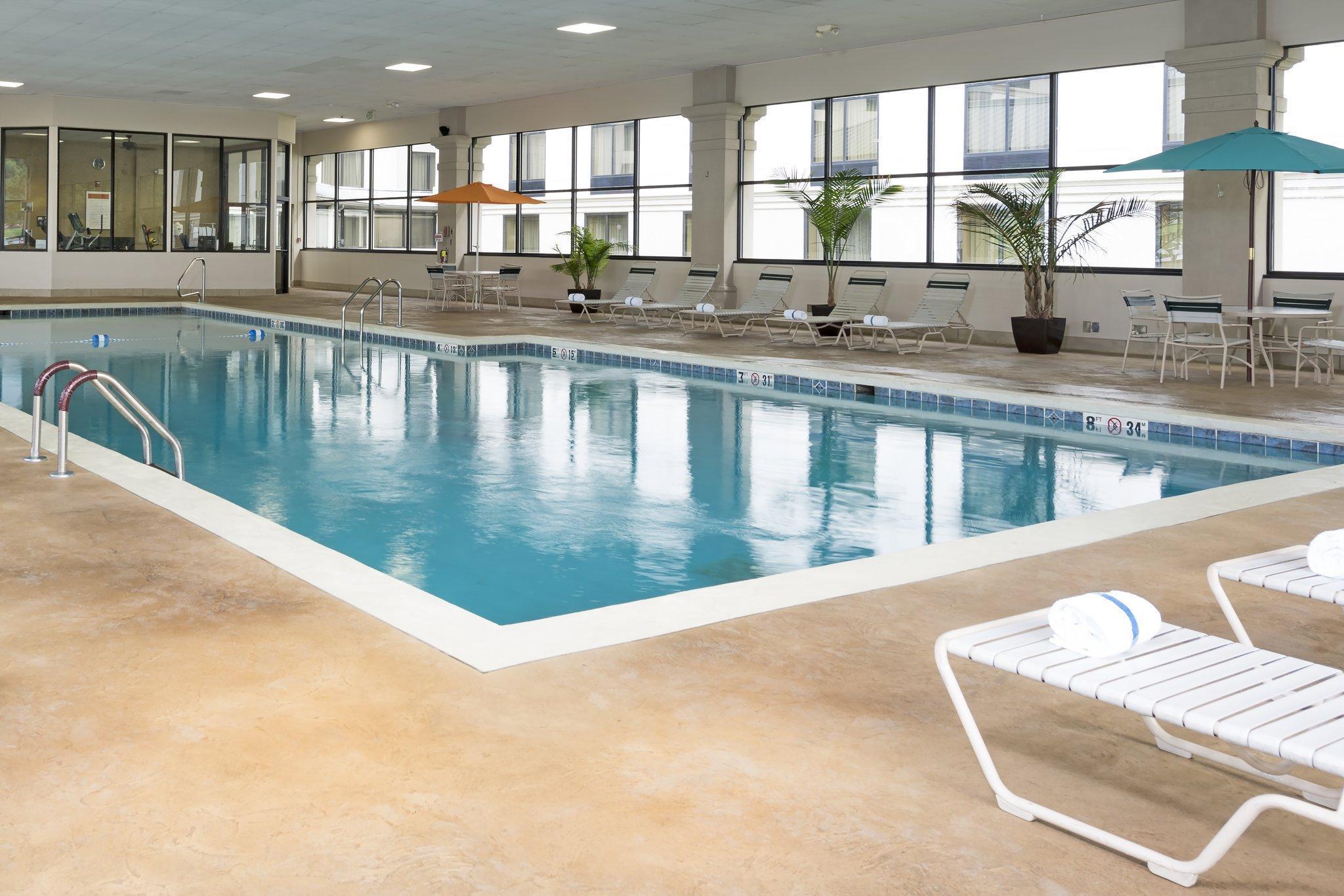 Holiday Inn Cleveland - South Independence By Ihg Kültér fotó
